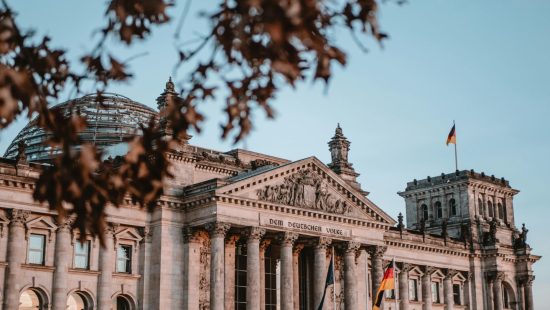 yannic-kress-dFeOdGPk2hc-unsplash